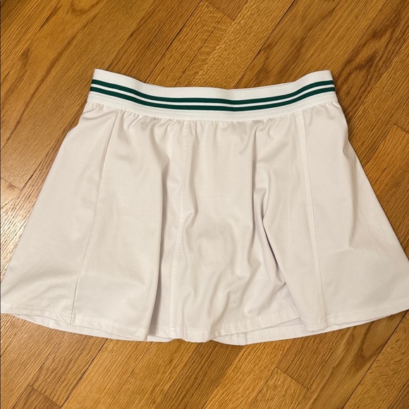 Tommy Bahama White Tennis Skirt with Green Stripe - Picture 2 of 6